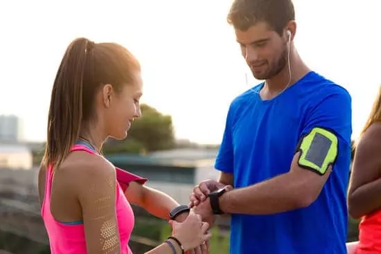 track your health with smartwatches
